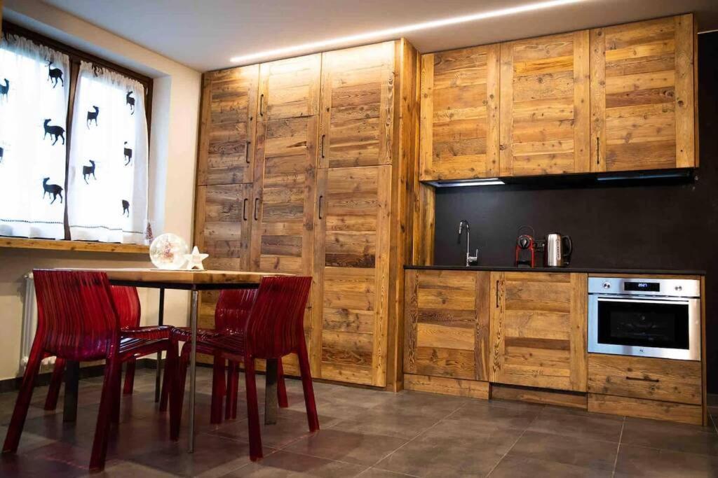 La Petite Maison D'Erika Аоста Екстер'єр фото
